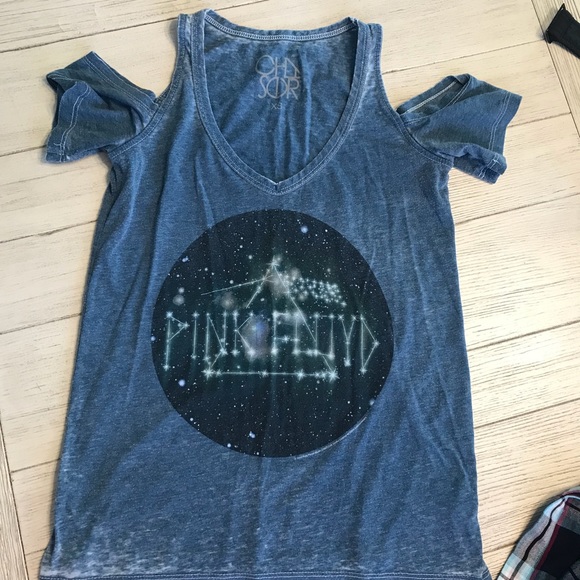 Tops - PInk Floyd Cold Shoulder Tee